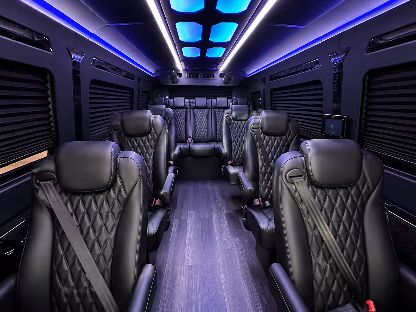 blog rent a bus to michigan lottery amphitheatre at freedom hill hero