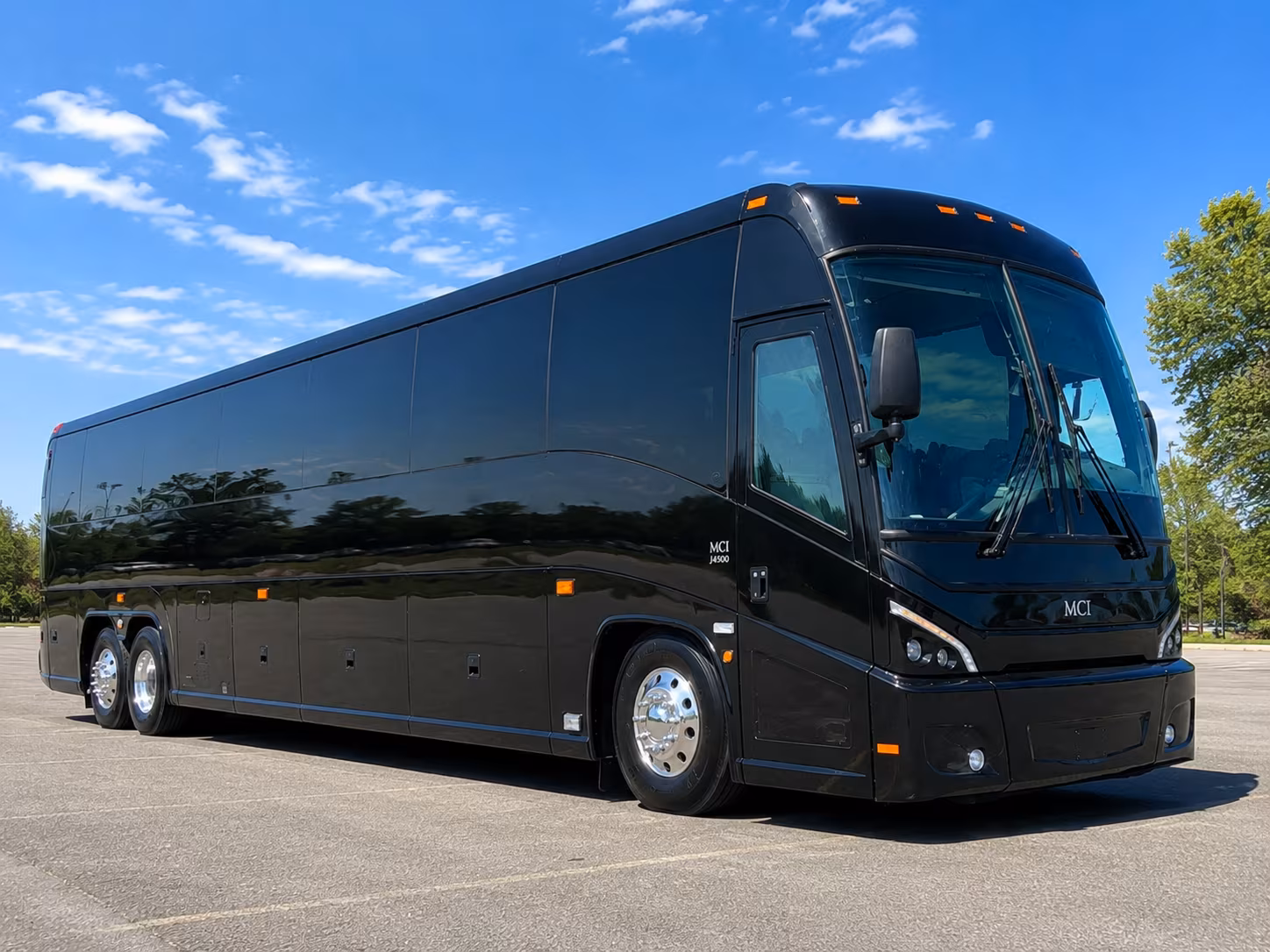 convention and trade show shuttle buses from warren