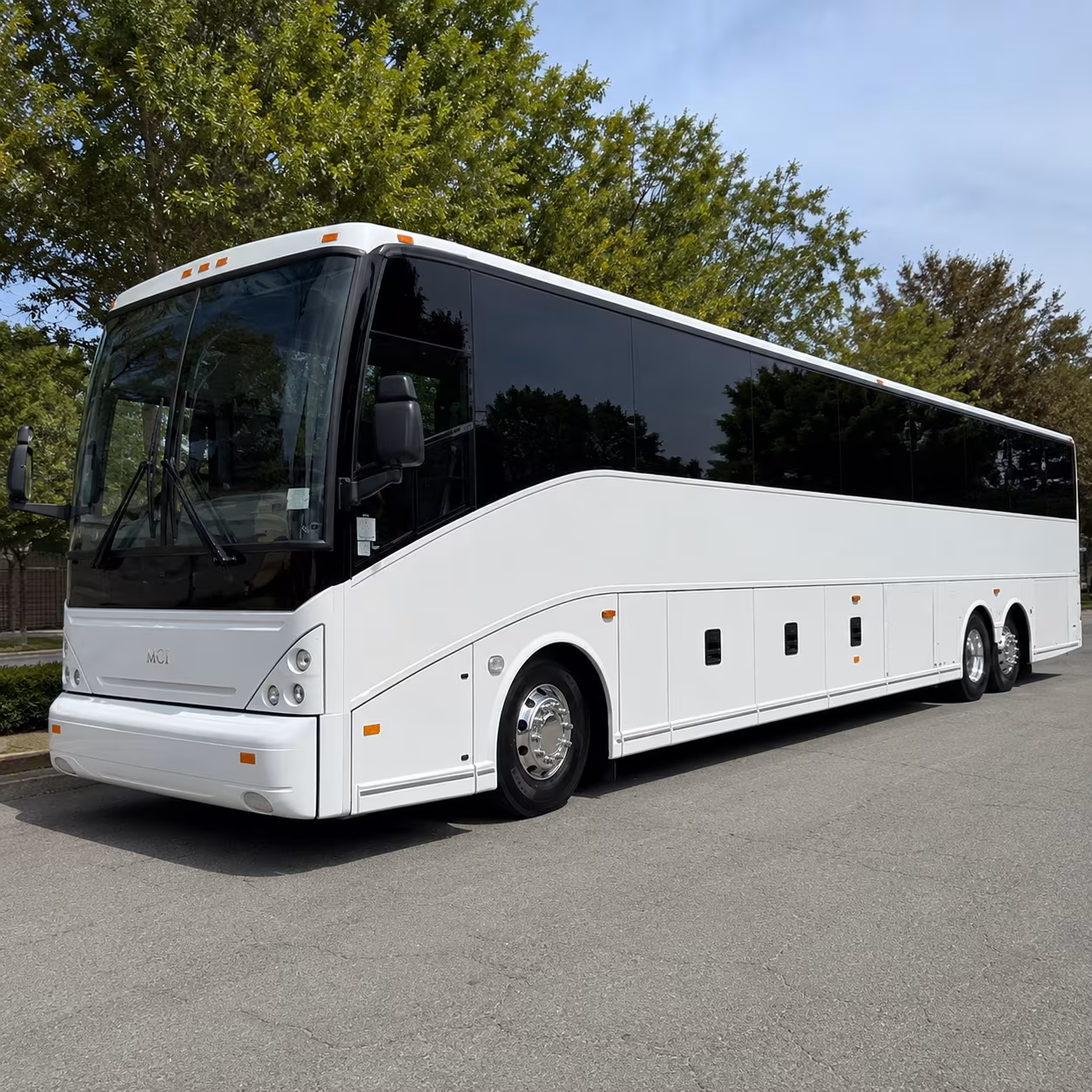 find transportation for your next prom 1