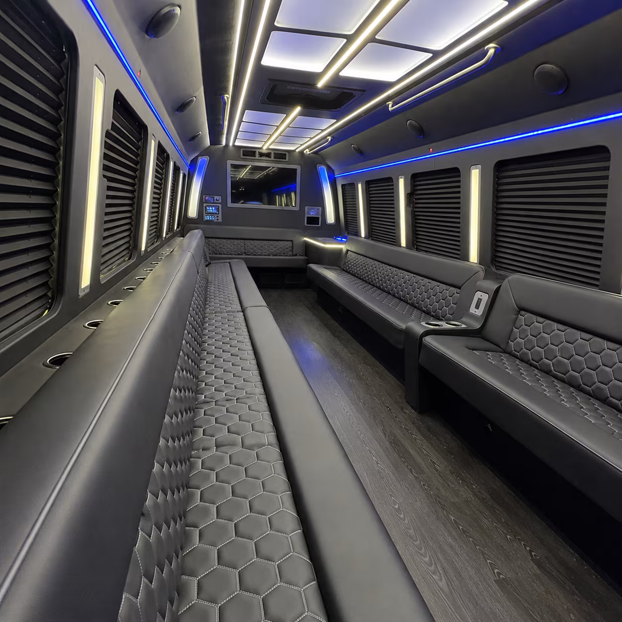 party buses and charter buses to detroit lions games at ford field