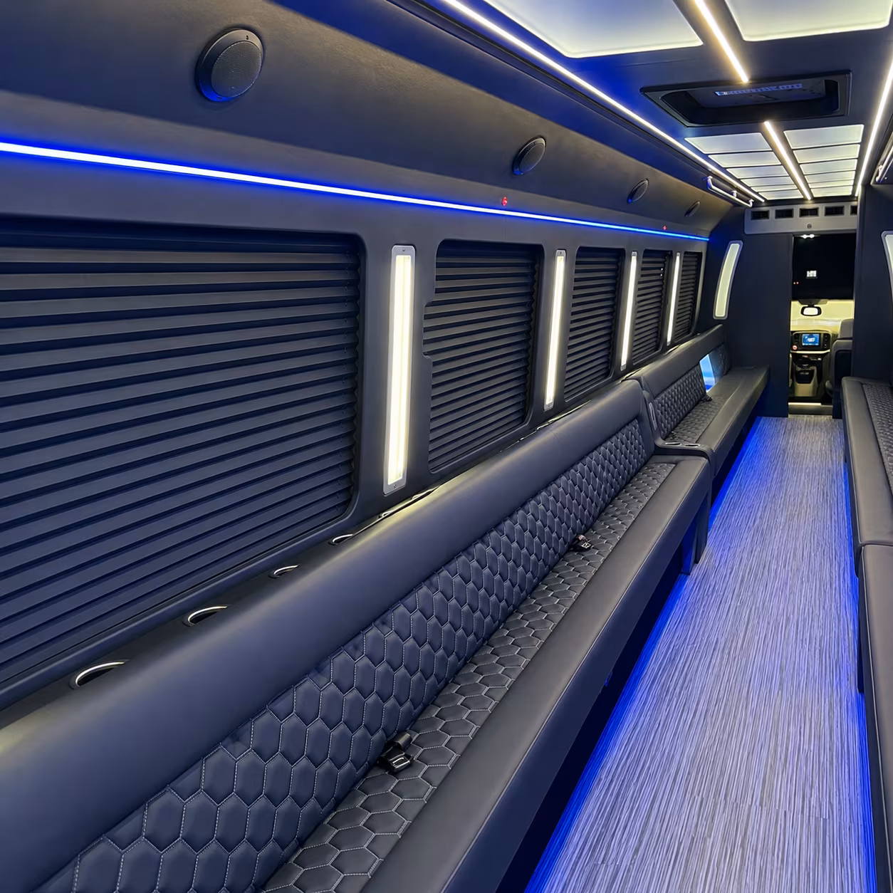 party buses in warren built for a prom night to remember