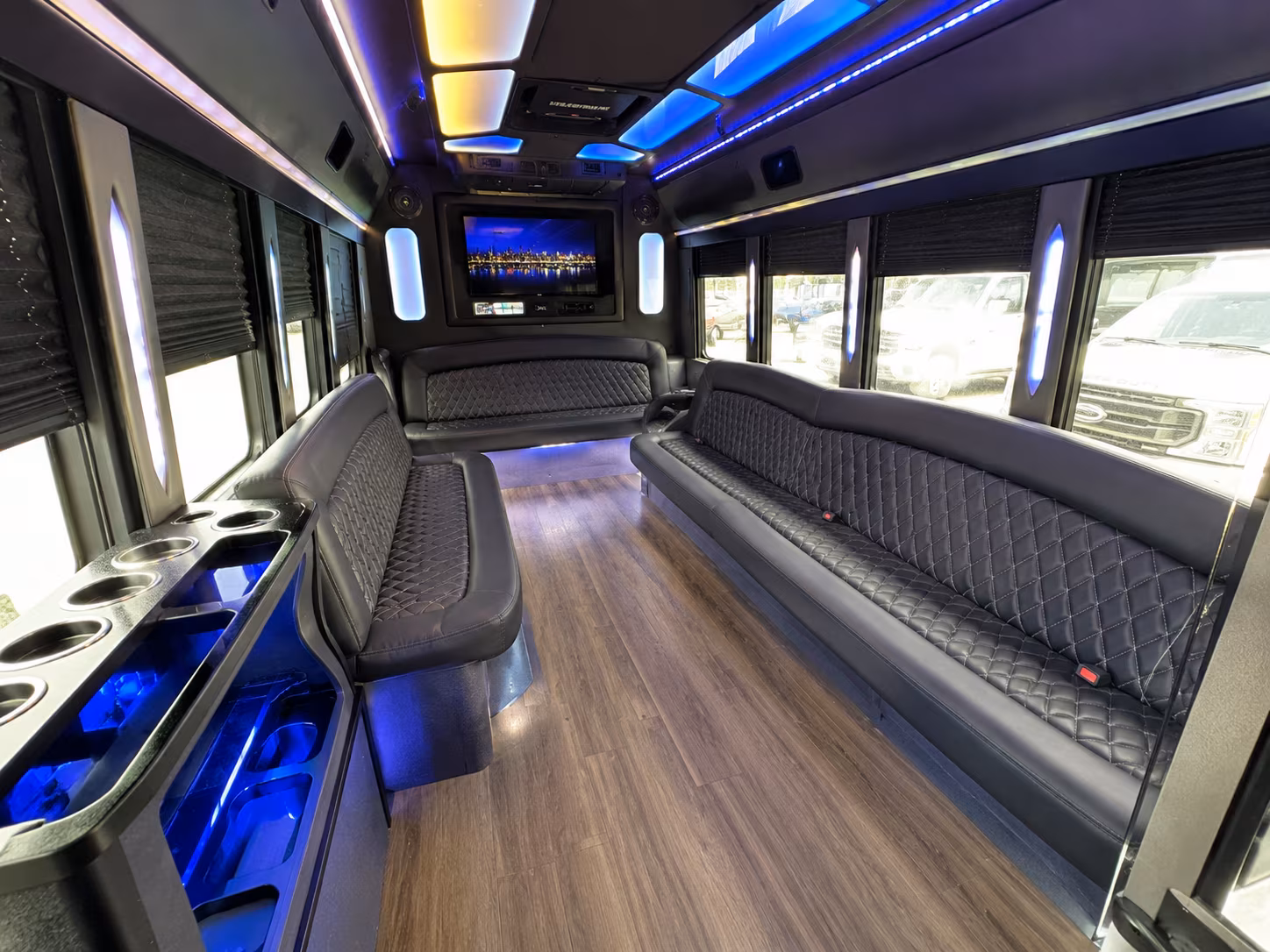 warren bus rentals