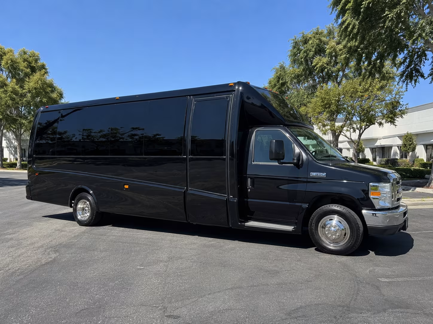 warren quinceanera sweet 16 party bus rental