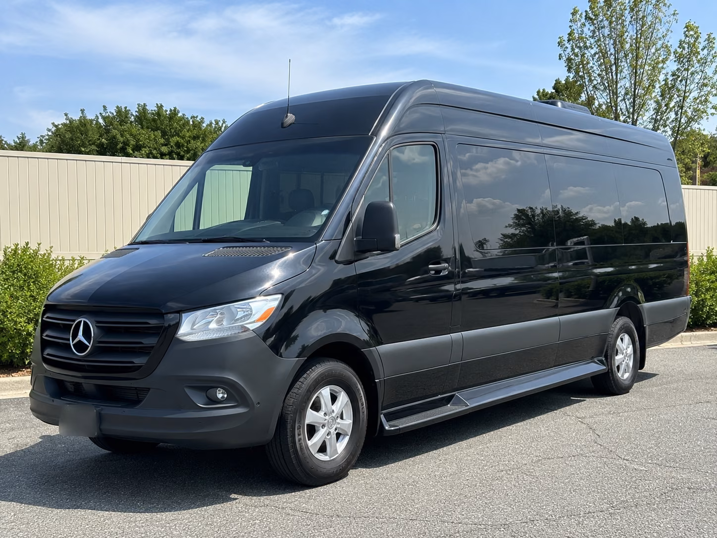 warren sprinter van with driver